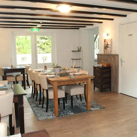 Pension De Eyckenhoff 3*