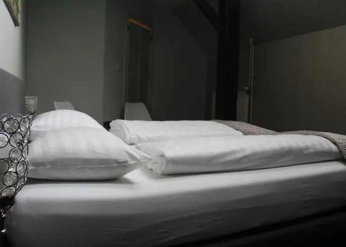 فندق De Eyckenhoff بوتِنْ